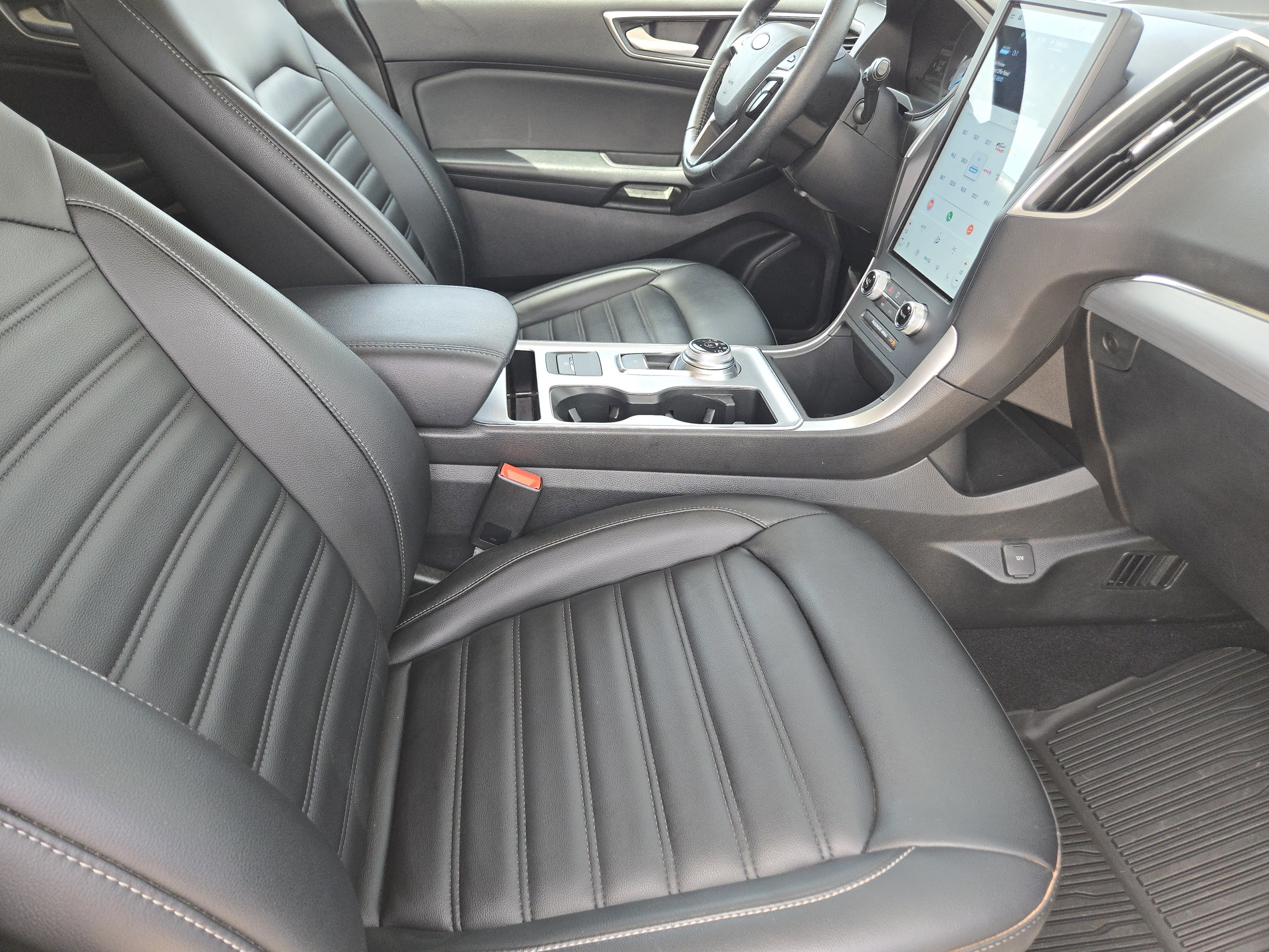 Certified 2022 Ford Edge SEL w/ Convenience Package image 15