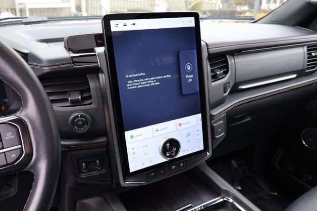 Certified 2023 Ford Expedition Max Platinum image 19