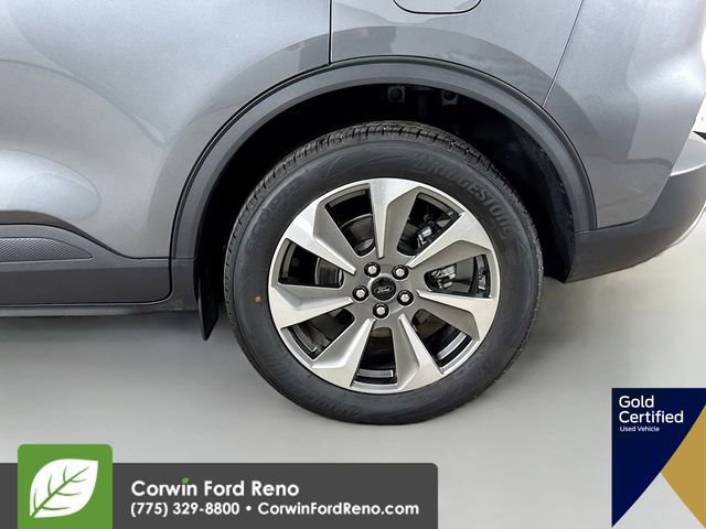 Certified 2025 Ford Escape Platinum image 34