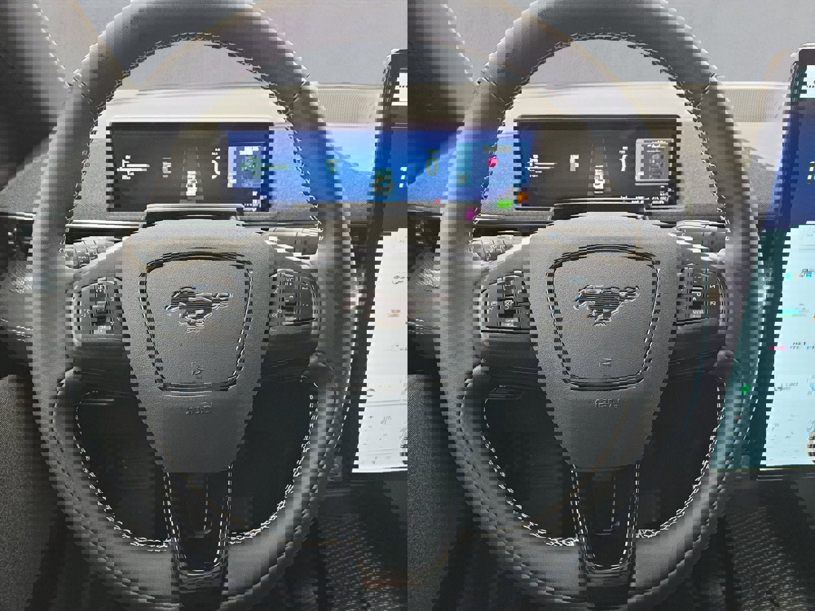 Certified 2025 Ford Mustang Mach-E GT image 13