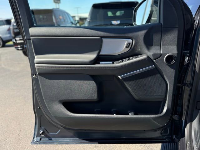Certified 2025 Ford Expedition Active AWD/4WD image 13