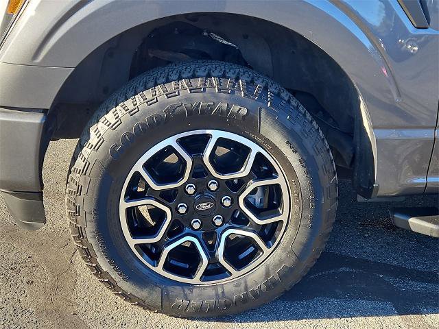 Certified 2022 Ford F150 XLT w/ Equipment Group 302A High image 27