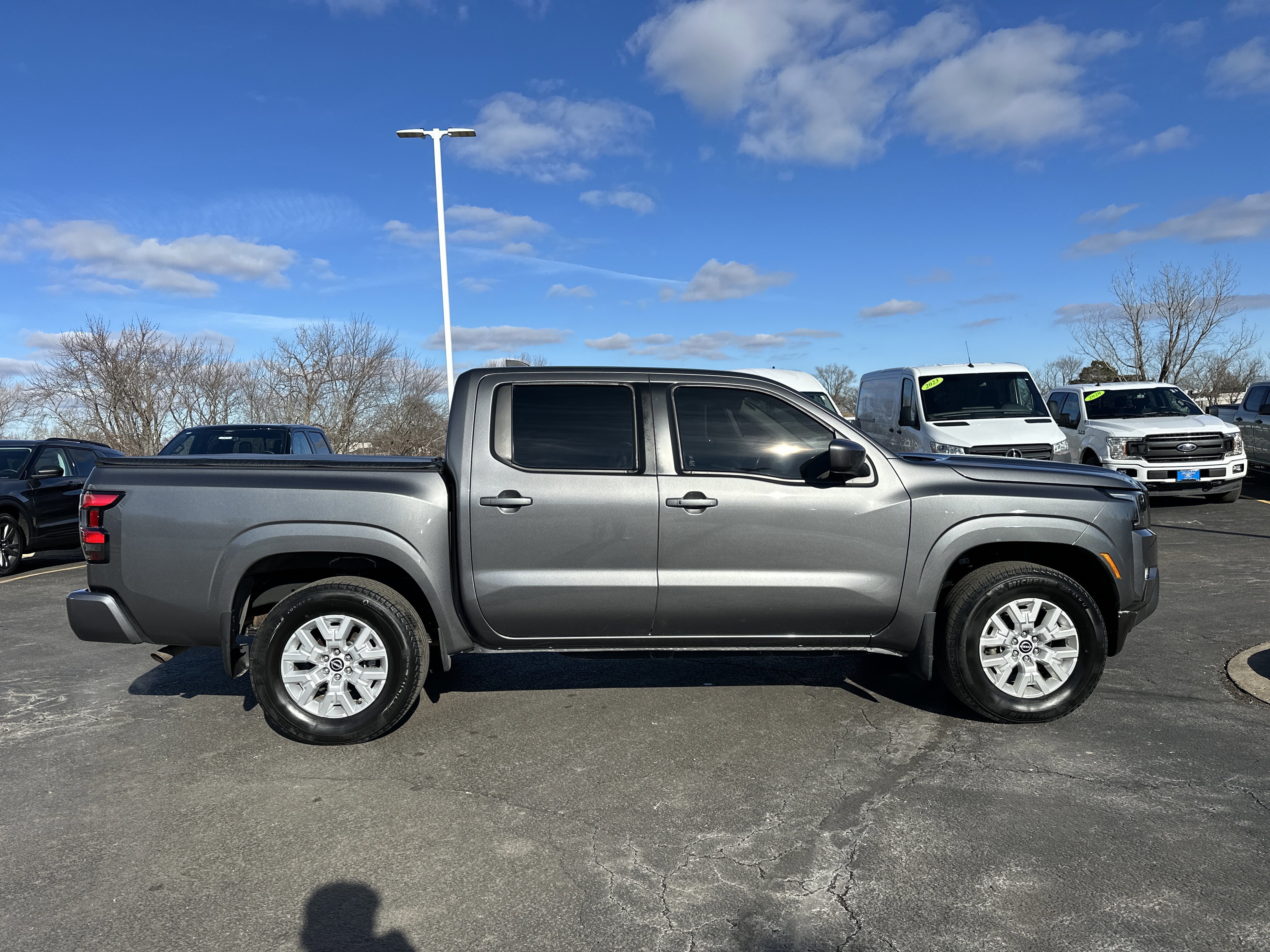 Used 2022 Nissan Frontier SV video 2