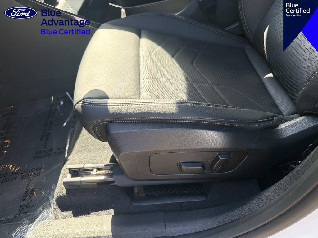 Used 2025 BMW X1 xDrive28i AWD/4WD image 18