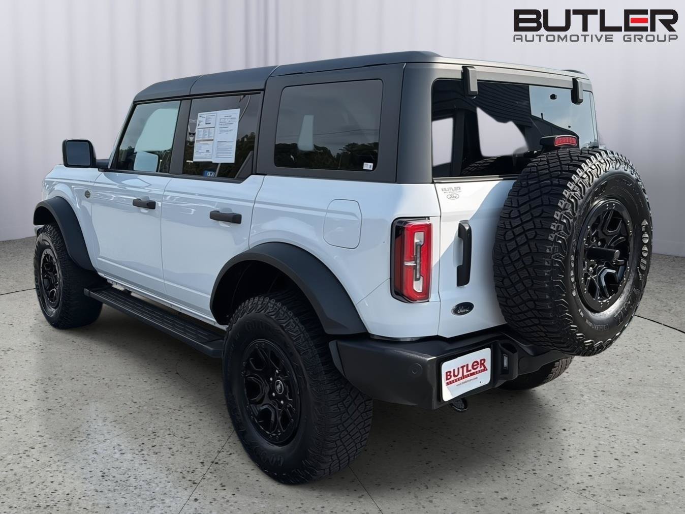 Certified 2023 Ford Bronco Wildtrak AWD/4WD image 4