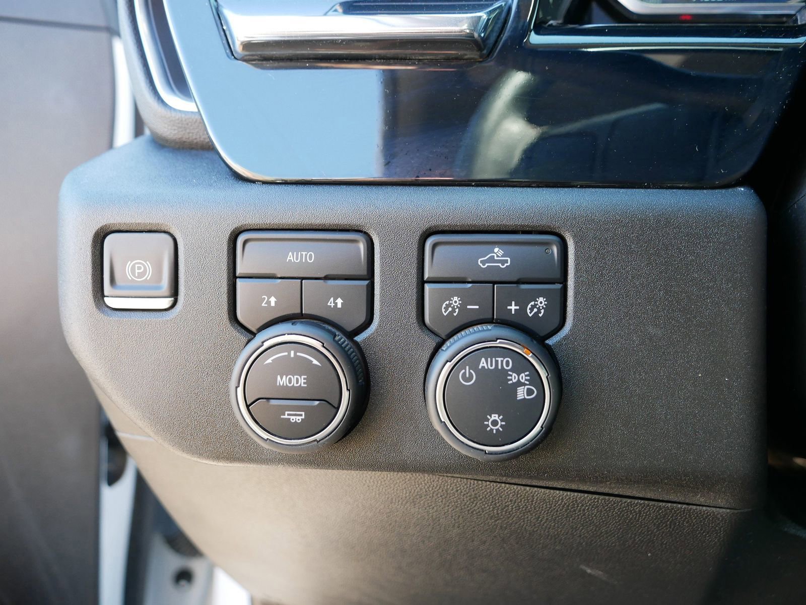 Used 2023 Chevrolet Silverado 1500 LT image 17