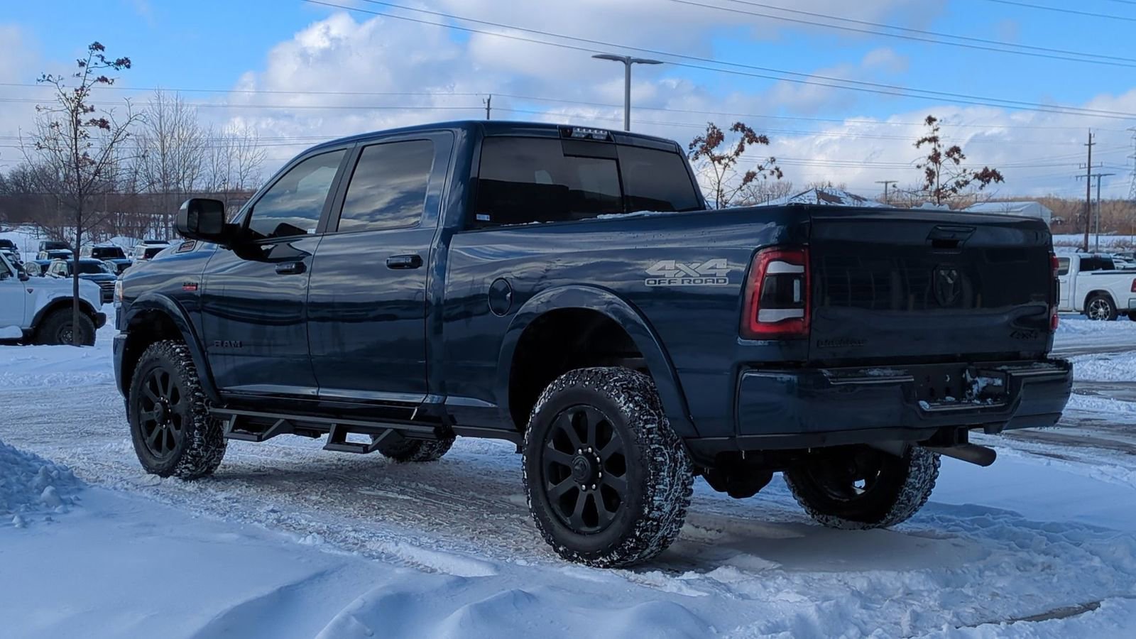 Used 2022 RAM 2500 Laramie w/ Night Edition image 5