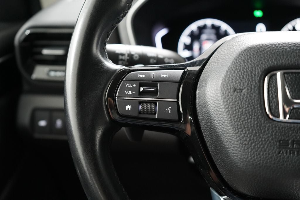 Used 2023 Honda Pilot EX-L image 15