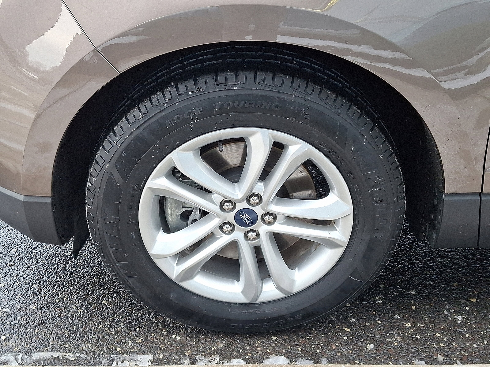 Certified 2019 Ford Edge SEL w/ Equipment Group 201A image 10