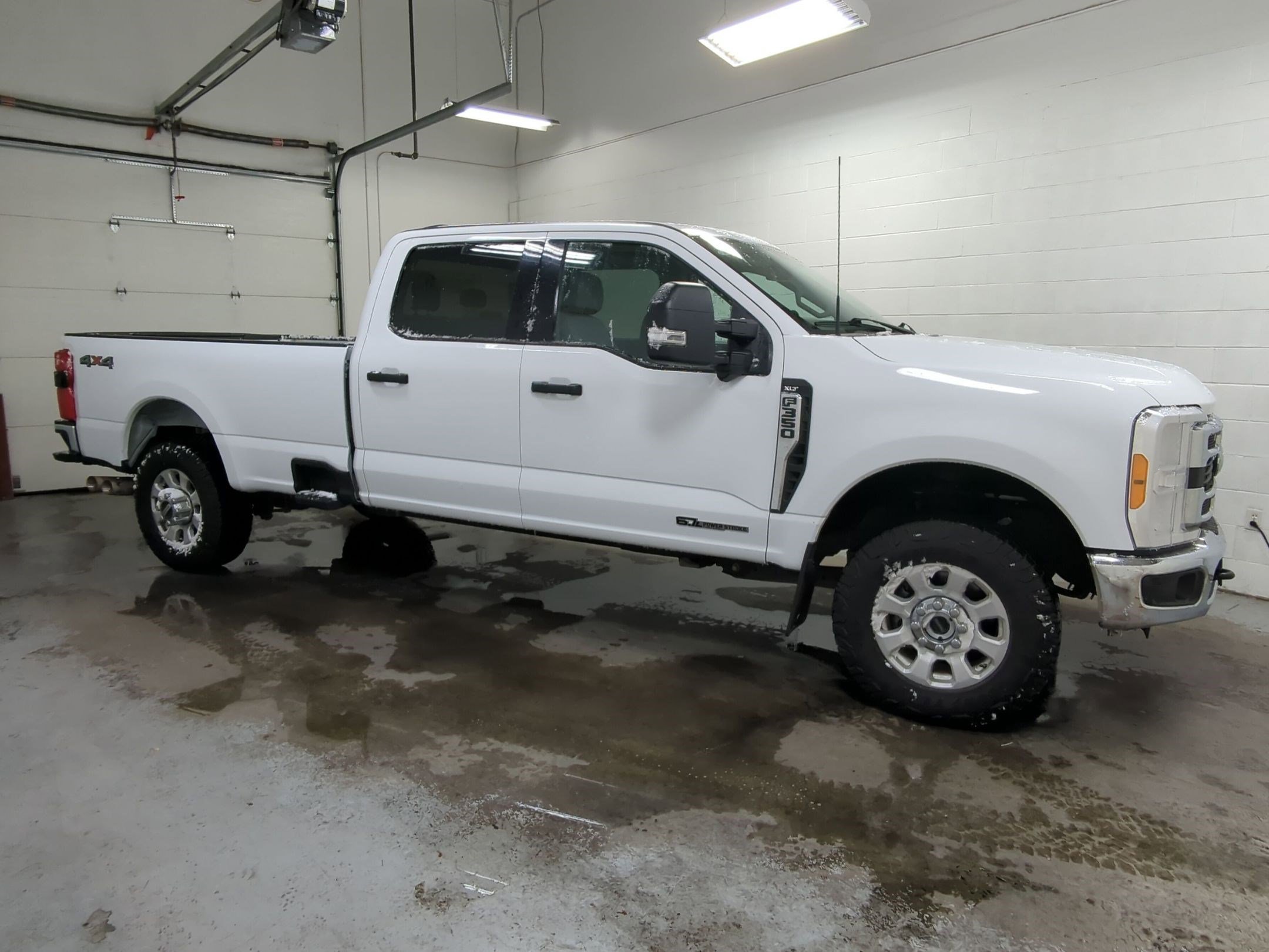 Certified 2023 Ford F350 XLT w/ 360-Degree Camera Package image 2