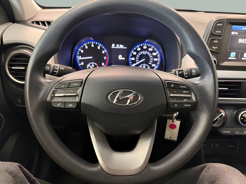 Used 2021 Hyundai Kona SE w/ Cargo Package AWD/4WD image 17