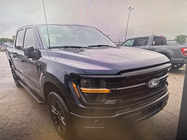 Certified 2024 Ford F150 XLT w/ Equipment Group 302A MID AWD/4WD image 18