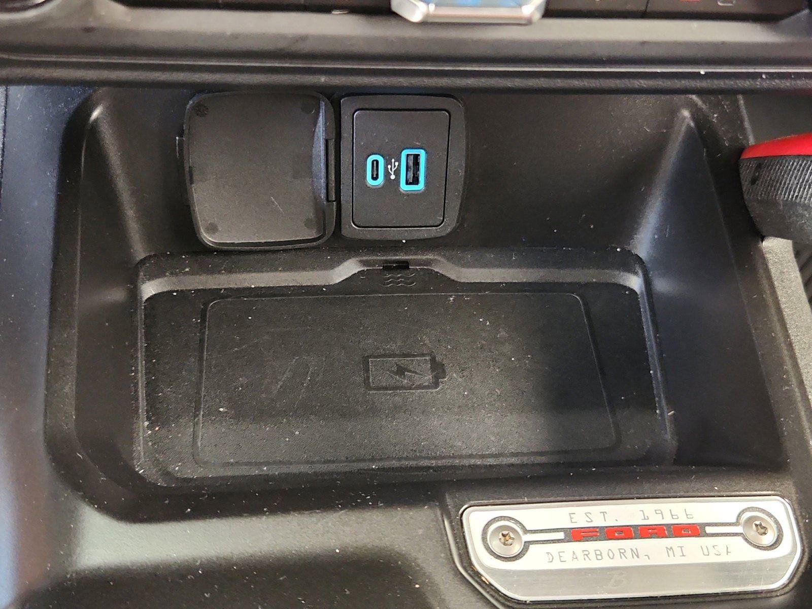Certified 2023 Ford Bronco Heritage Edition AWD/4WD image 27