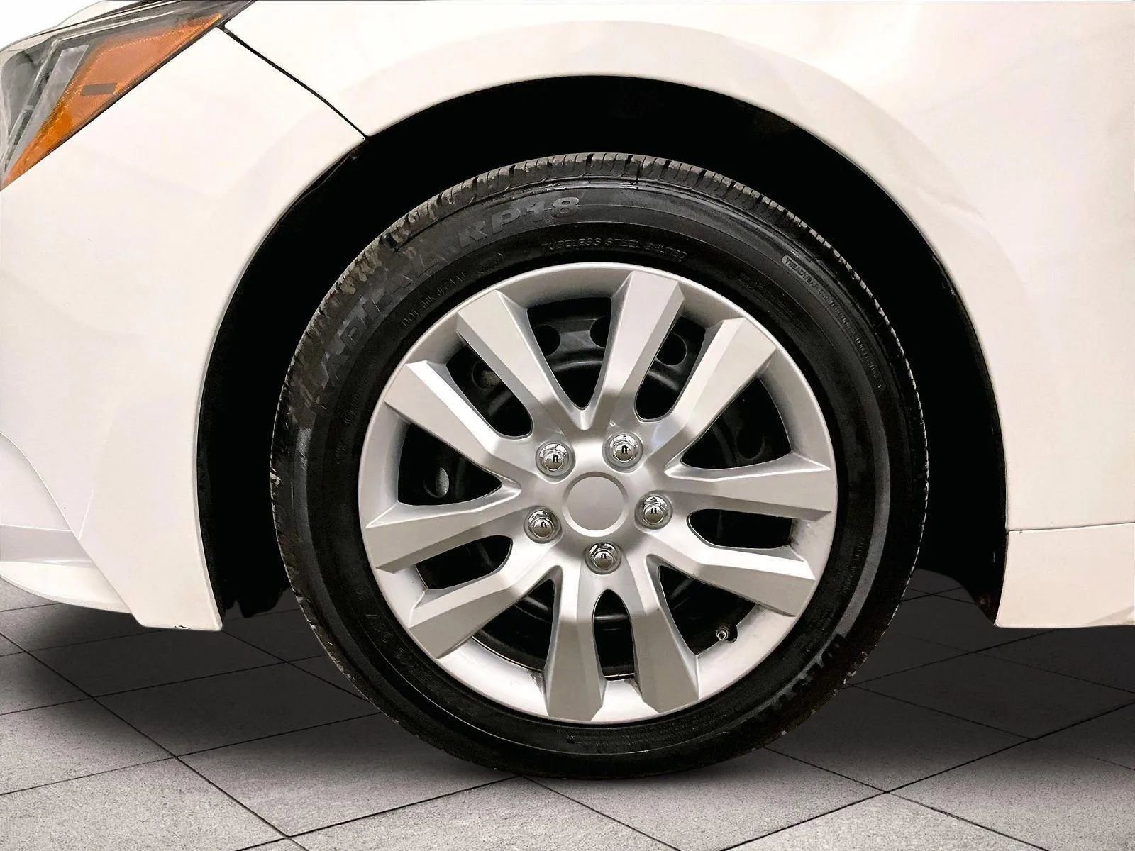 Used 2020 Toyota Corolla LE FWD image 8