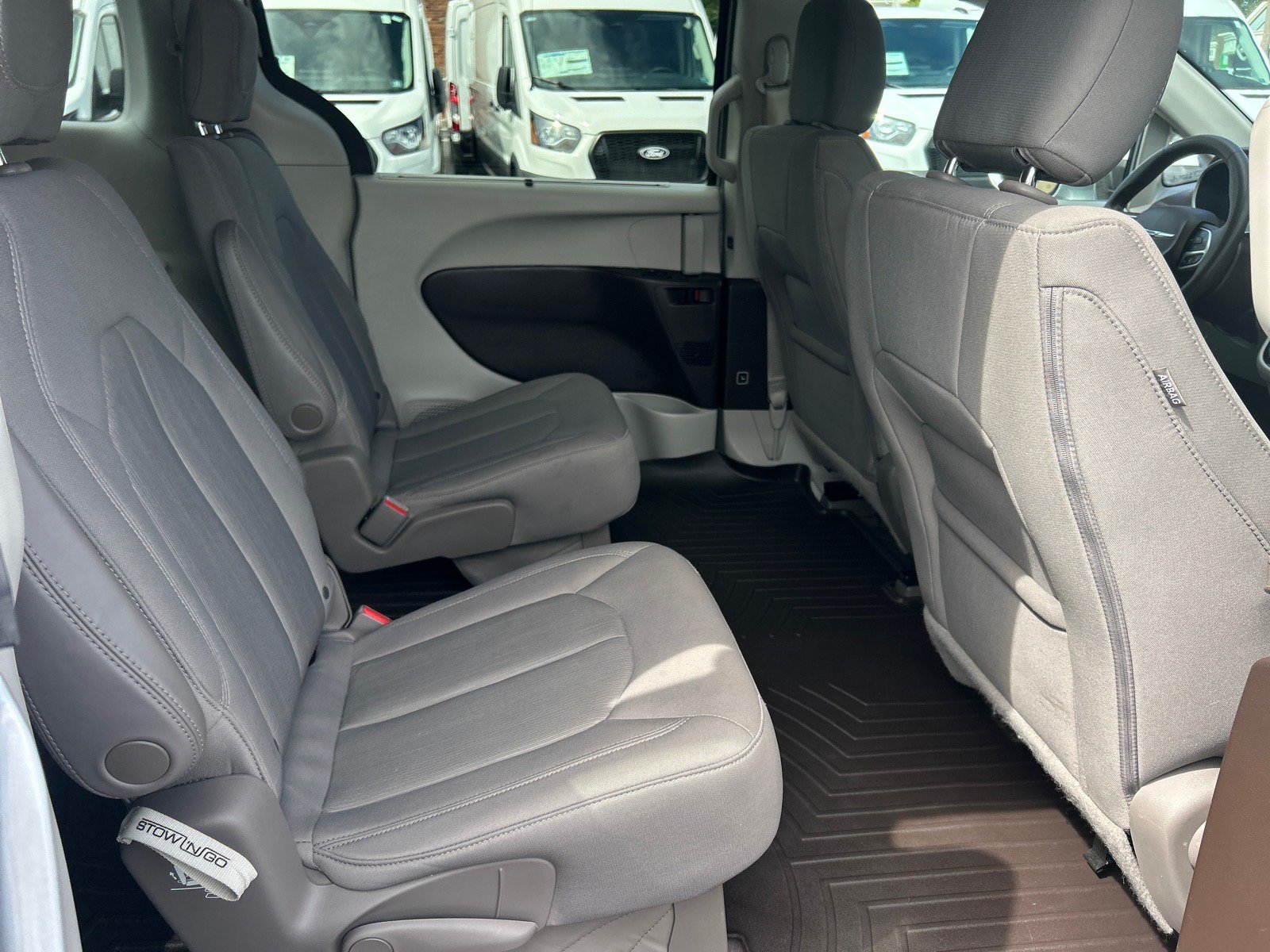 Used 2020 Chrysler Pacifica Touring w/ Advanced Safetytec Group FWD image 20