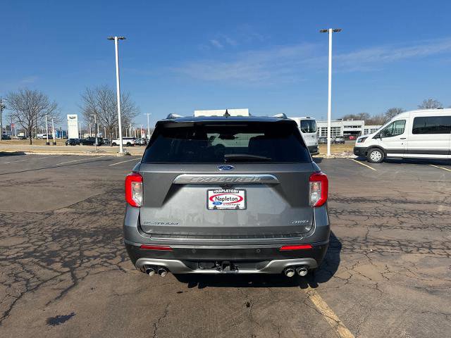 Certified 2023 Ford Explorer Platinum w/ Technology Package image 6