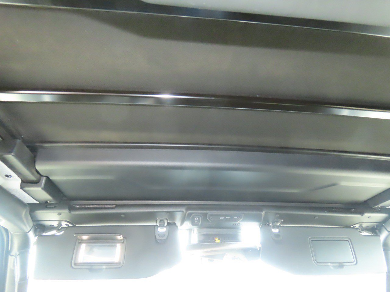 Used 2021 Jeep Wrangler Unlimited Sahara AWD/4WD image 22