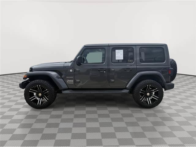Used 2020 Jeep Wrangler Unlimited Sahara w/ Uconnect 4C Nav & Sound Group AWD/4WD image 4