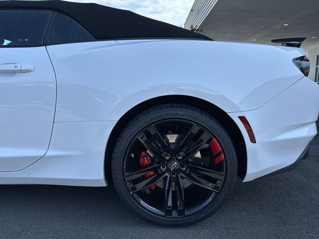 Used 2022 Chevrolet Camaro SS w/ Redline Edition RWD image 10