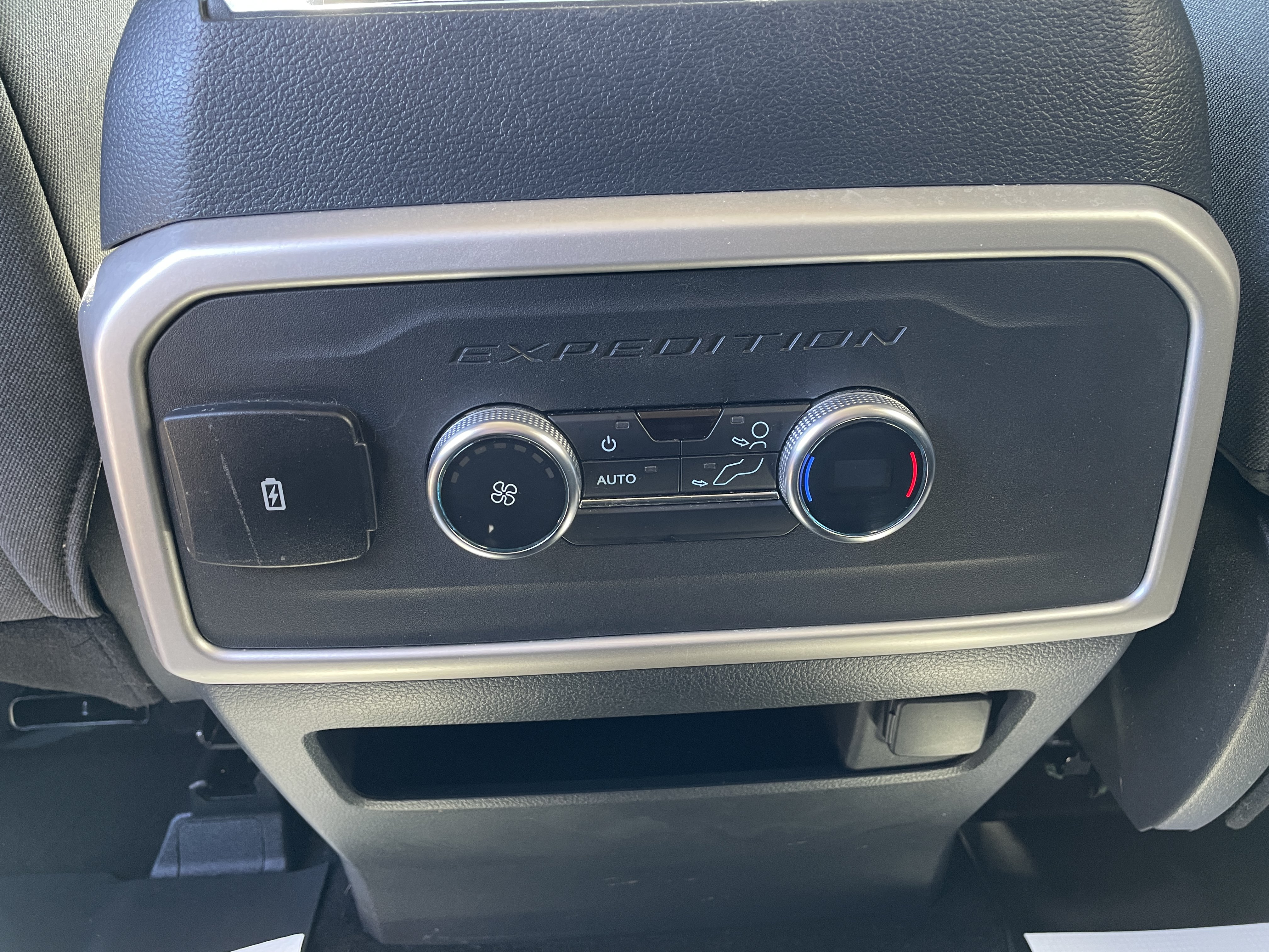 Certified 2023 Ford Expedition XLT AWD/4WD image 11