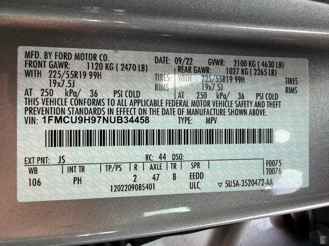 Certified 2022 Ford Escape SEL w/ SEL Stealth AWD Package image 23