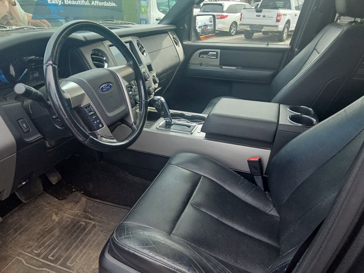 Certified 2017 Ford Expedition Limited w/ Equipment Group 301A AWD/4WD image 15