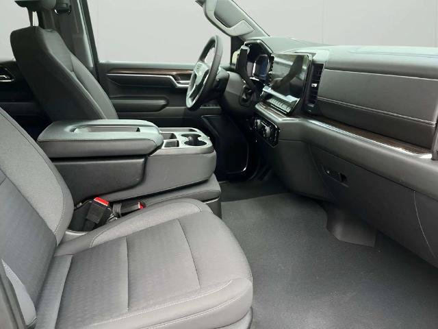 Used 2023 Chevrolet Silverado 1500 LT AWD/4WD image 9