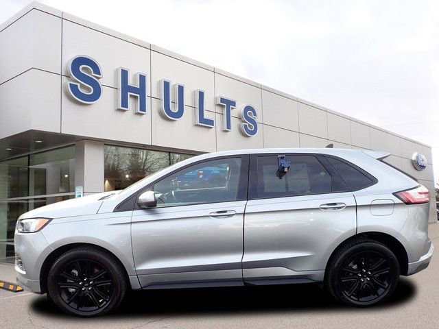 Certified 2022 Ford Edge ST-Line AWD/4WD image 2