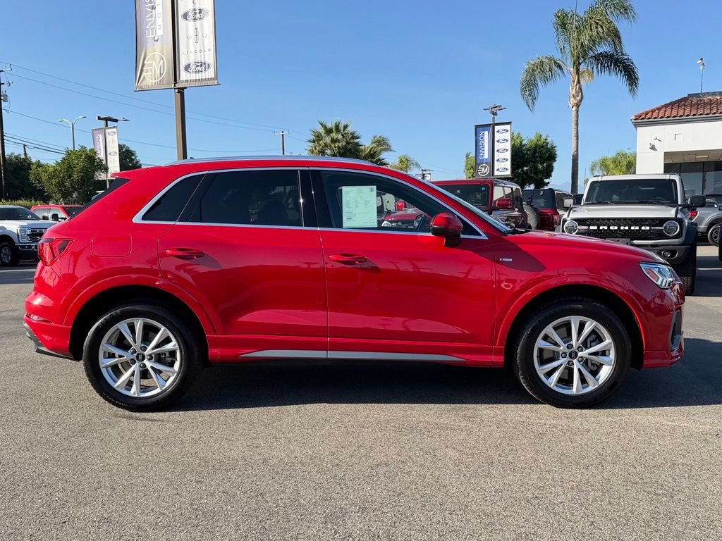Used 2025 Audi Q3 2.0T Premium AWD/4WD image 9