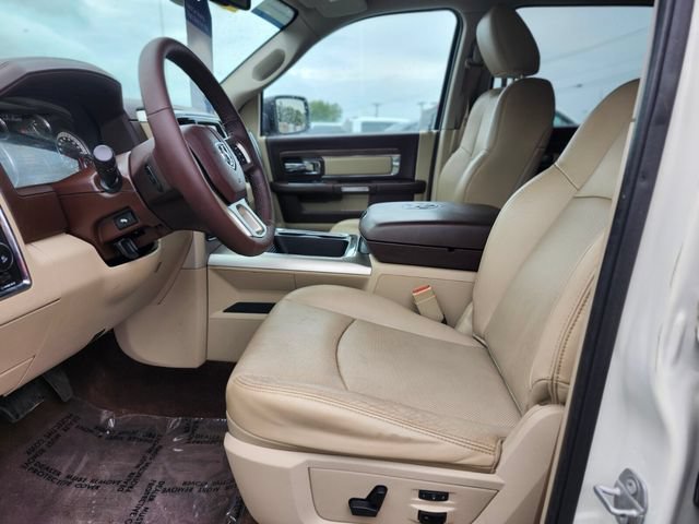 Used 2017 RAM 1500 Laramie w/ Convenience Group AWD/4WD image 18