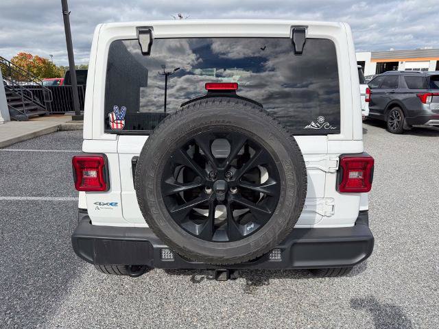 Used 2021 Jeep Wrangler Unlimited Sahara w/ Dual Top Group AWD/4WD image 7