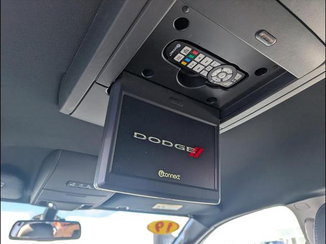 Used 2019 Dodge Grand Caravan SXT w/ Driver Convenience Group image 16