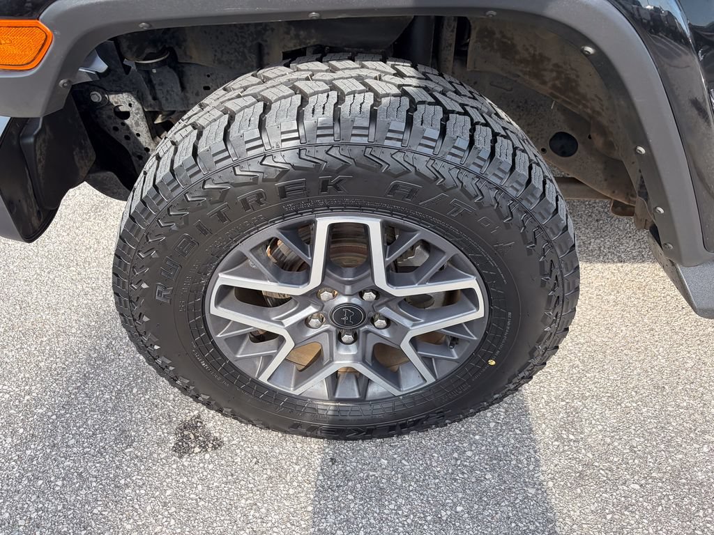 Used 2024 Jeep Wrangler Unlimited Sahara AWD/4WD image 27