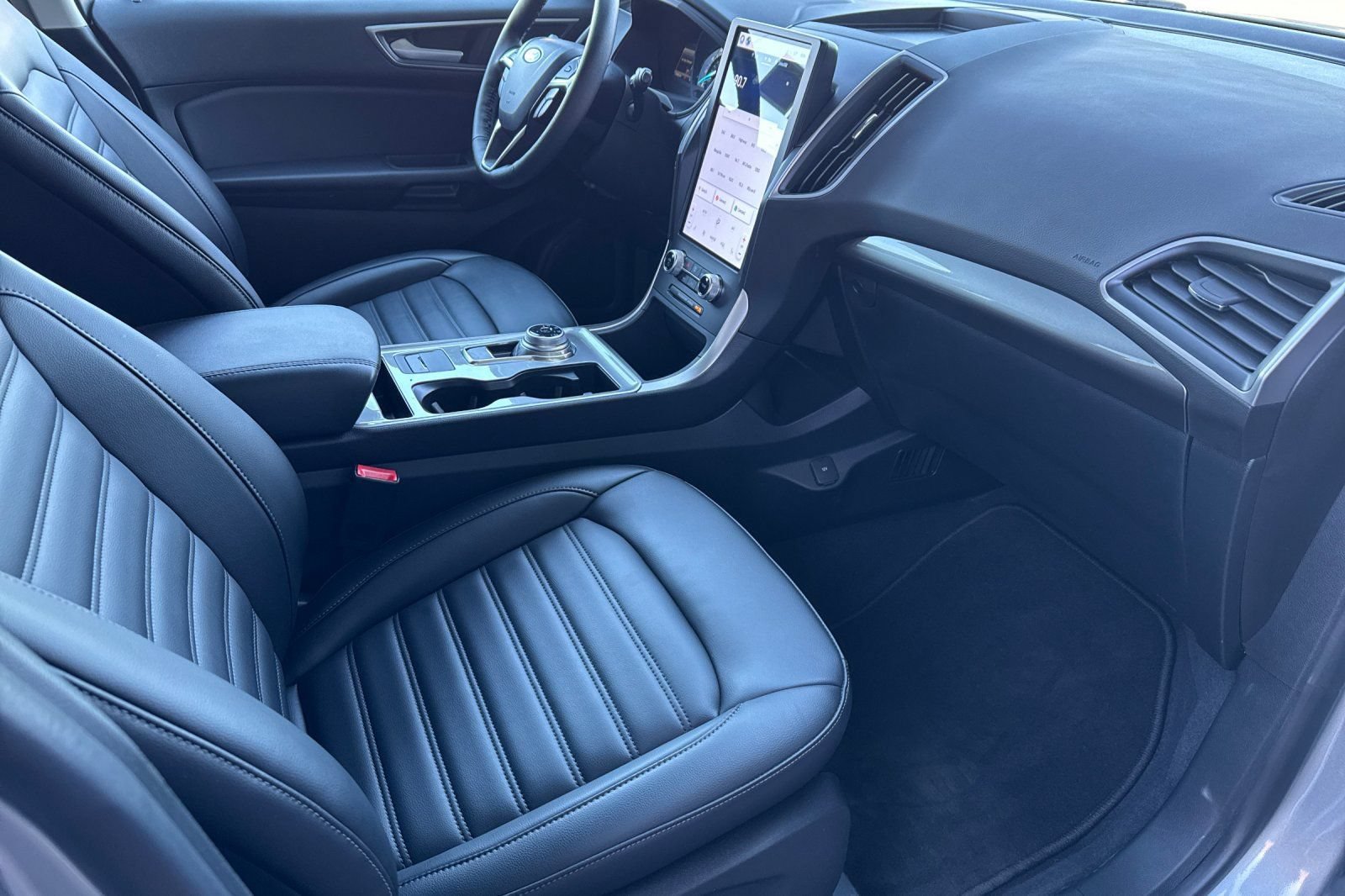 Certified 2024 Ford Edge SEL w/ Convenience Package AWD/4WD image 17