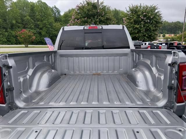 Used 2022 RAM 1500 Laramie AWD/4WD image 15