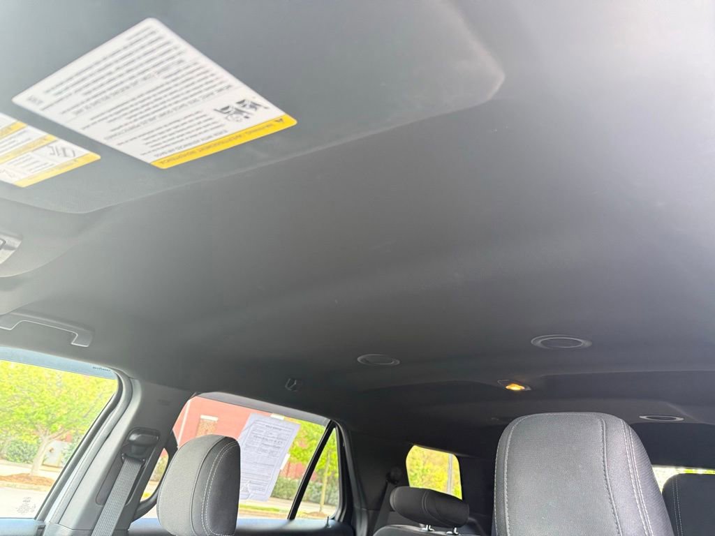 Certified 2018 Ford Explorer XLT AWD/4WD image 14