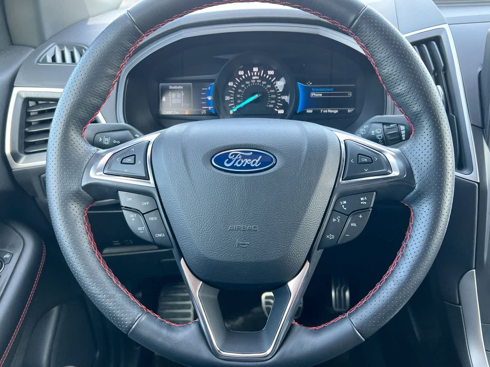 Certified 2024 Ford Edge ST-Line AWD/4WD image 22