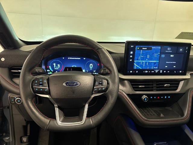 Certified 2025 Ford Explorer ST-Line w/ Premium Package image 8