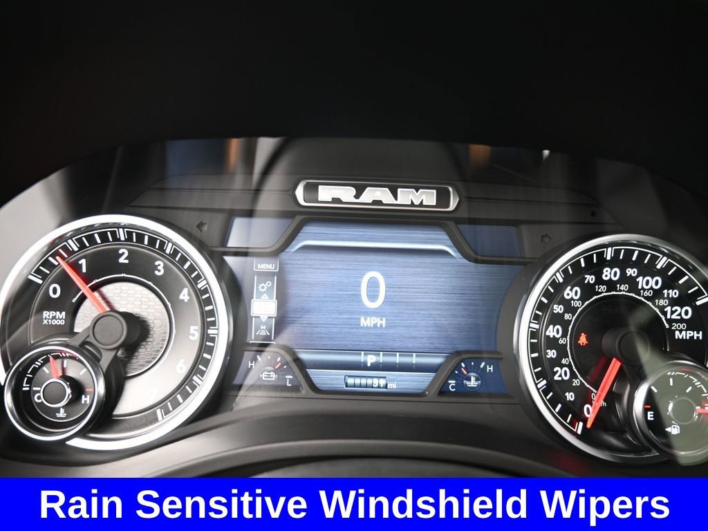 Used 2025 RAM 1500 Laramie AWD/4WD image 26