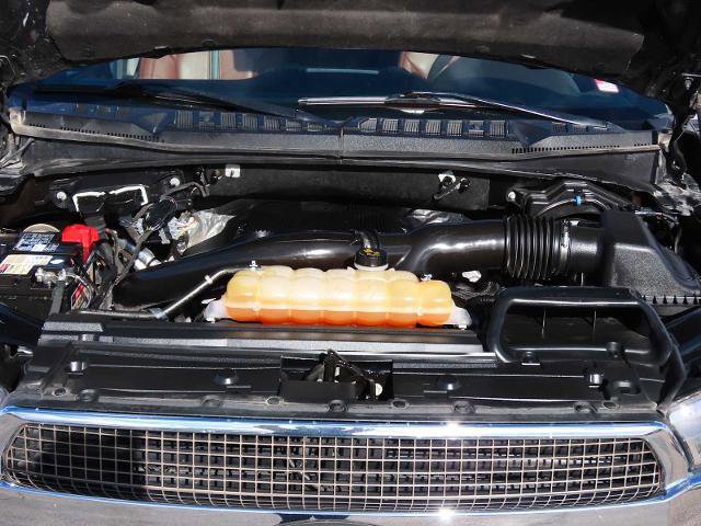 Certified 2019 Ford F150 King Ranch w/ Equipment Group 601A Luxury image 16