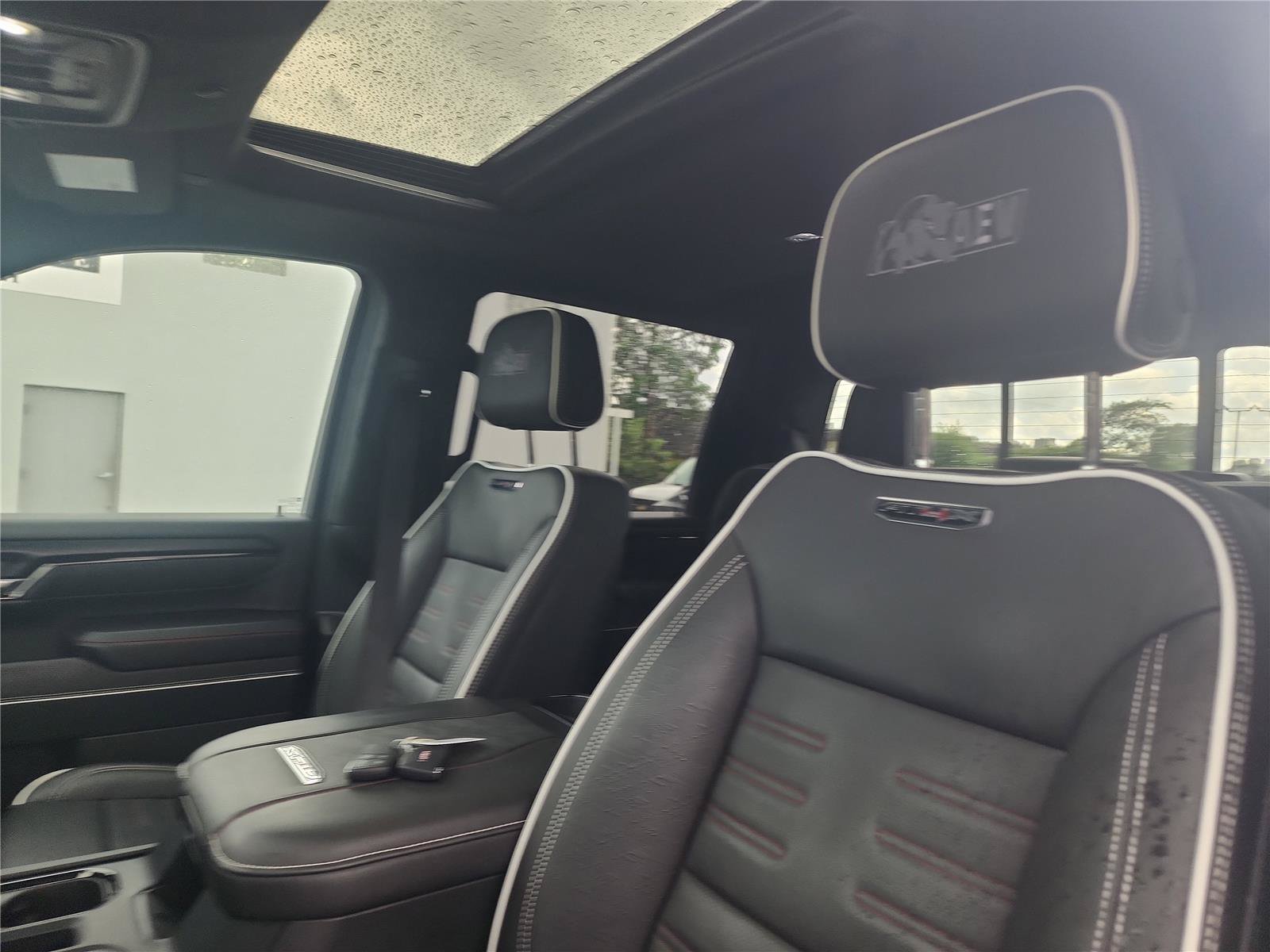 Used 2025 GMC Sierra 2500 AT4X w/ AT4X AEV Edition AWD/4WD image 20