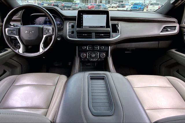 Used 2023 Chevrolet Tahoe Z71 w/ Luxury Package AWD/4WD image 15
