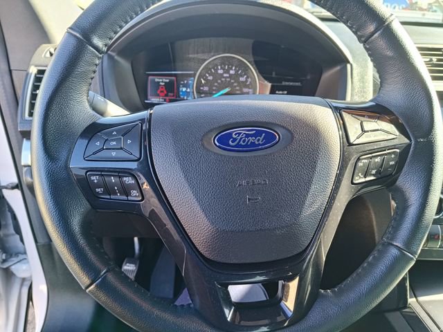 Certified 2018 Ford Explorer XLT w/ Equipment Group 202A image 17