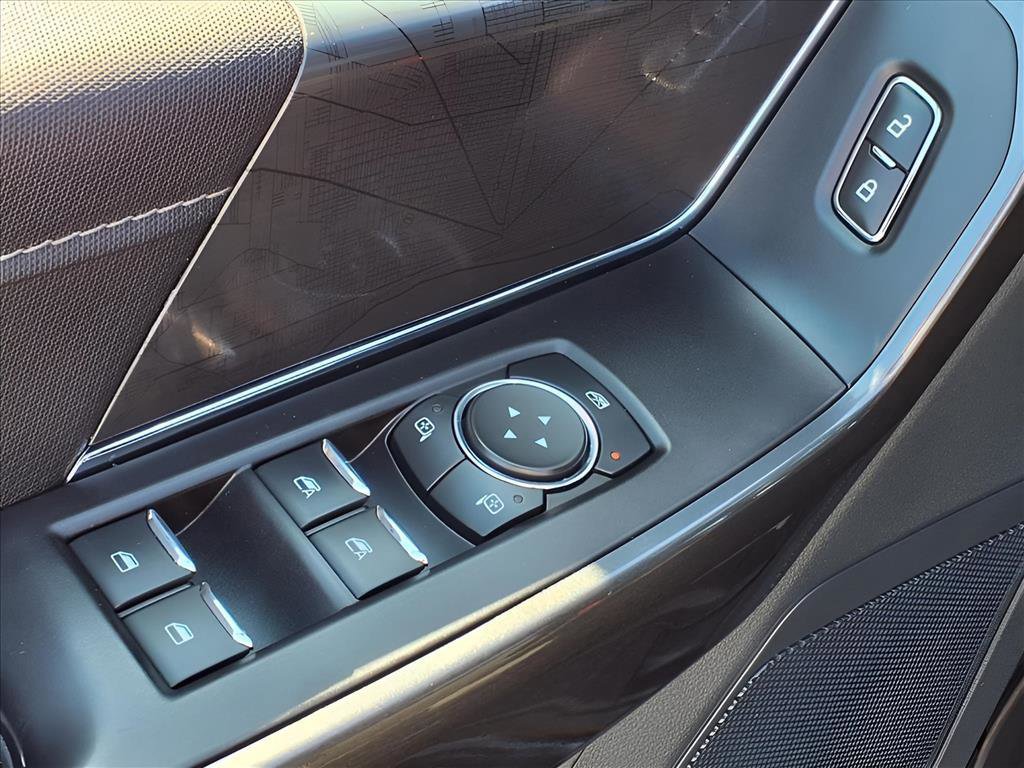 Certified 2021 Ford F150 XLT w/ Equipment Group 301A Mid image 16