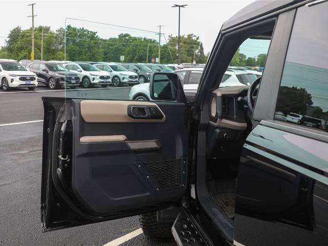 Certified 2022 Ford Bronco Wildtrak AWD/4WD image 18