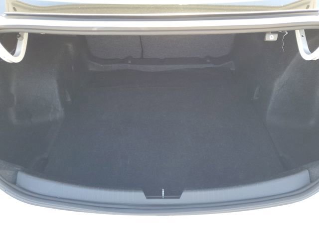 Used 2024 Chevrolet Malibu LT image 8