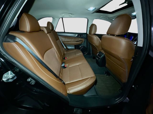Used 2018 Subaru Outback 3.6R Touring image 37