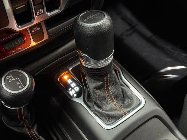 Used 2023 Jeep Gladiator Mojave w/ Cold Weather Group AWD/4WD image 34