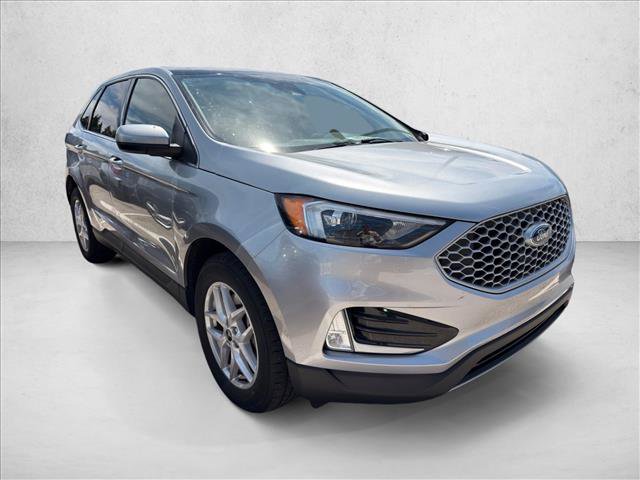 Certified 2024 Ford Edge SEL w/ Convenience Package AWD/4WD image 3