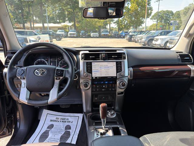 Used 2024 Toyota 4Runner Limited AWD/4WD image 12